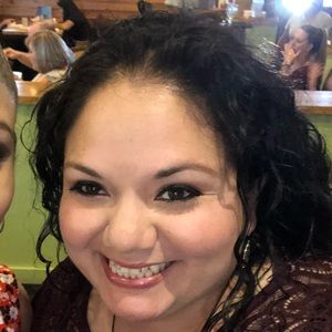 Meet your Posher, Cori